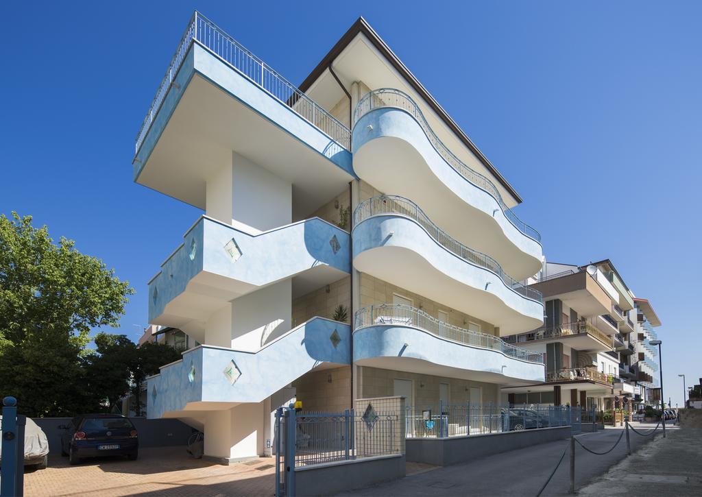 Milano Family Suite Bellaria-Igea Marina Exteriér fotografie